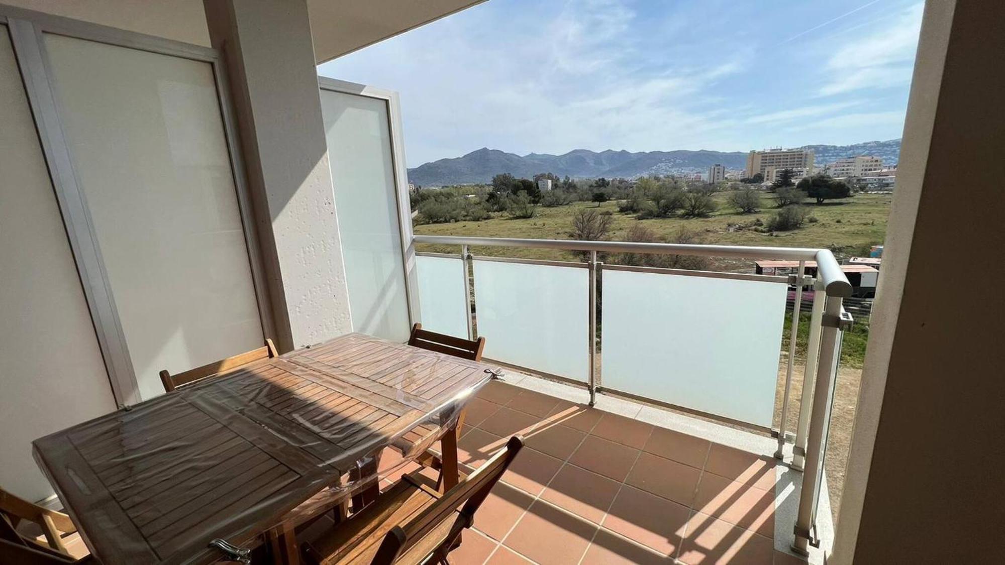 Apartamento Acogedor Con Piscina En Santa Margarita Roses Extérieur photo